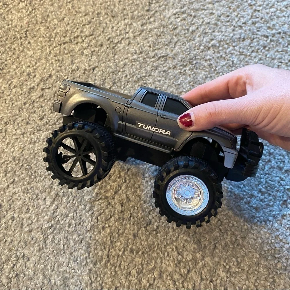 Toyota Tundra Gray Truck Kids Toy